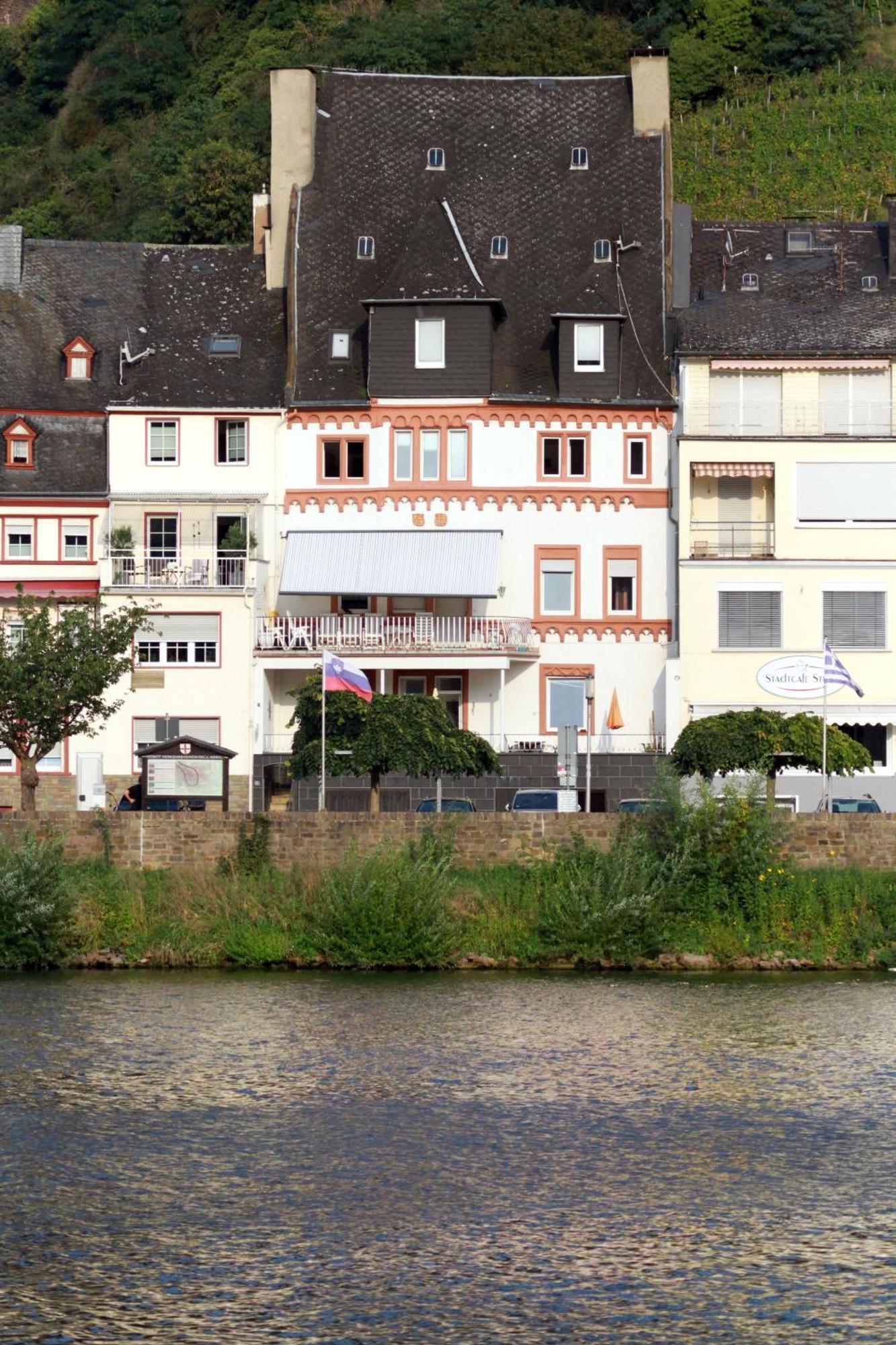 Mosel View Old Town Apartments Zell Exterior foto