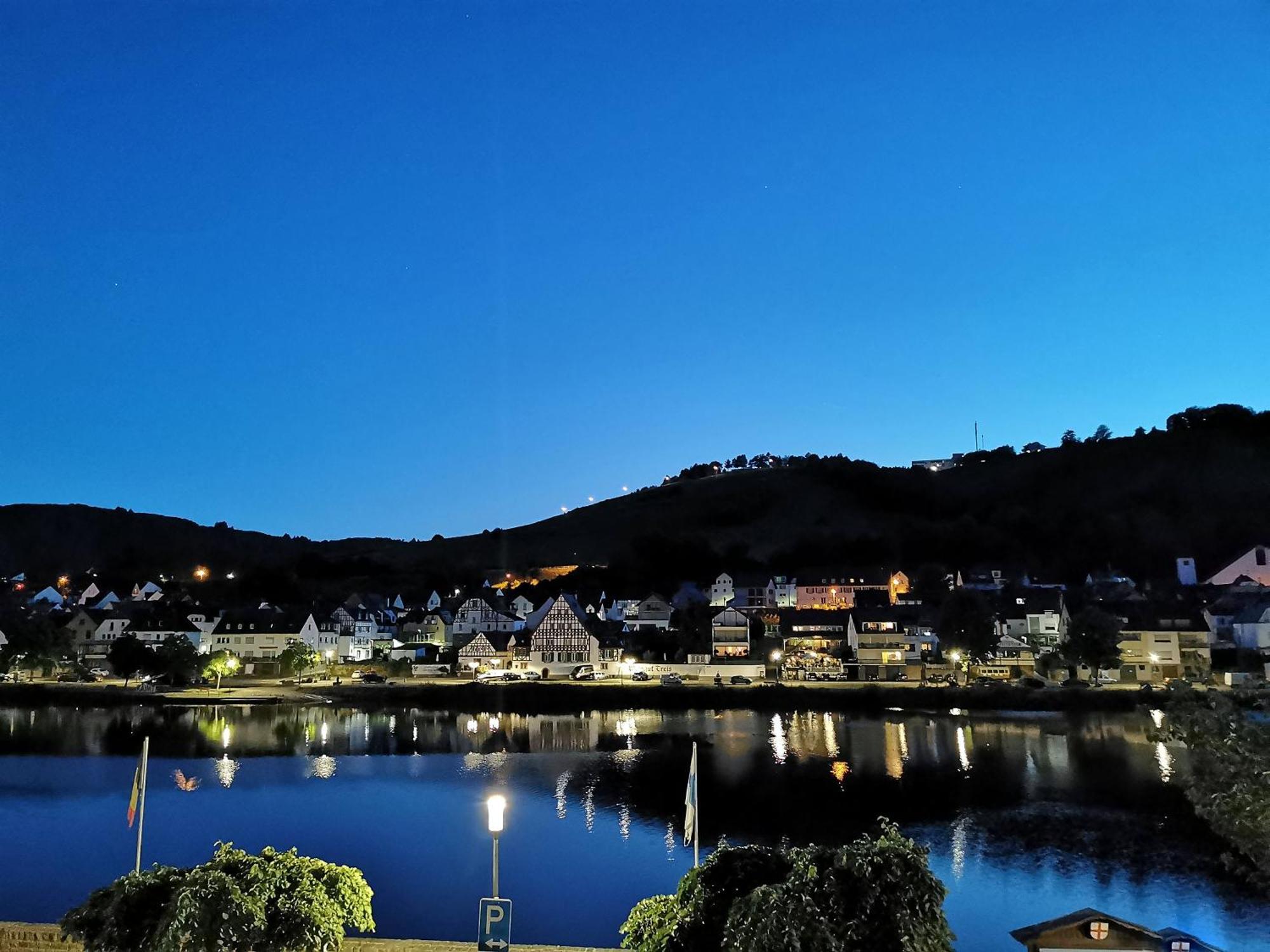 Mosel View Old Town Apartments Zell Exterior foto