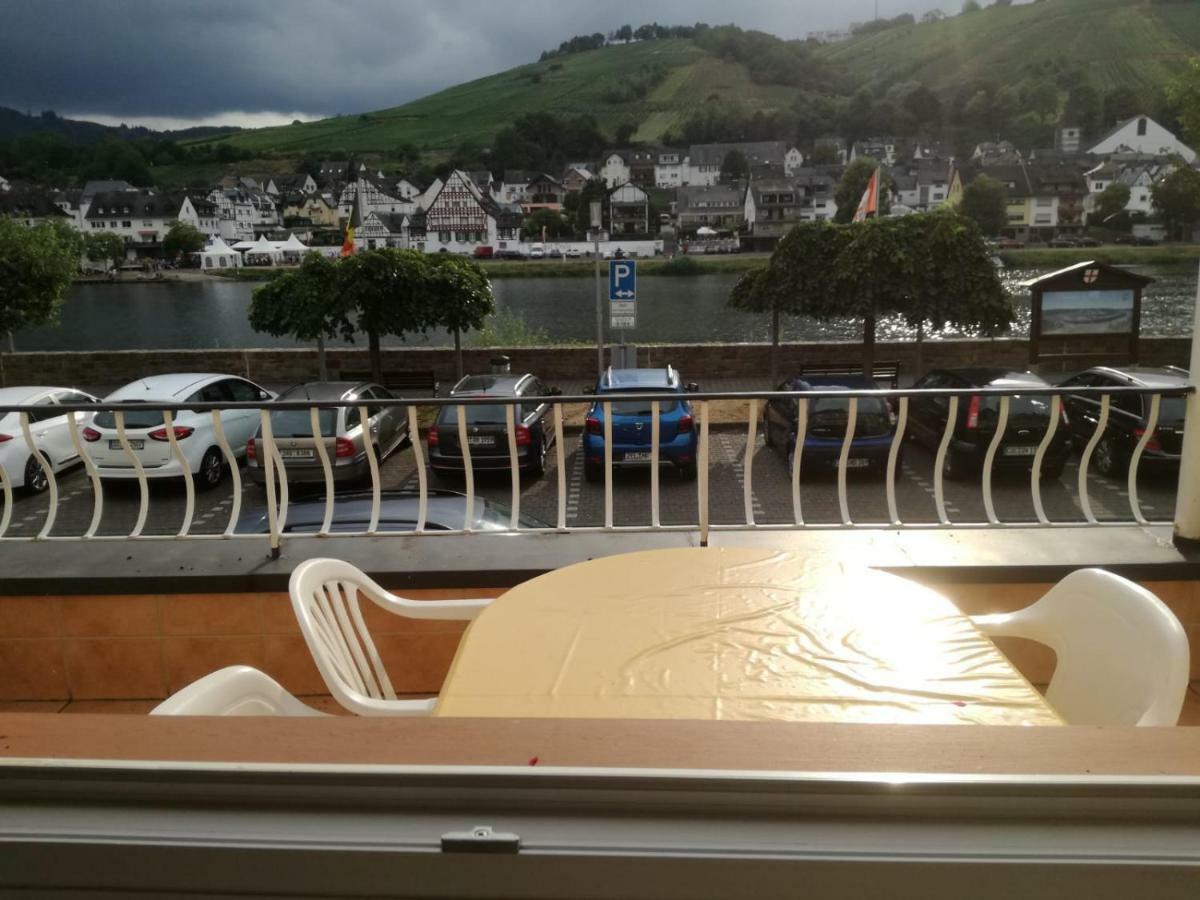 Mosel View Old Town Apartments Zell Exterior foto