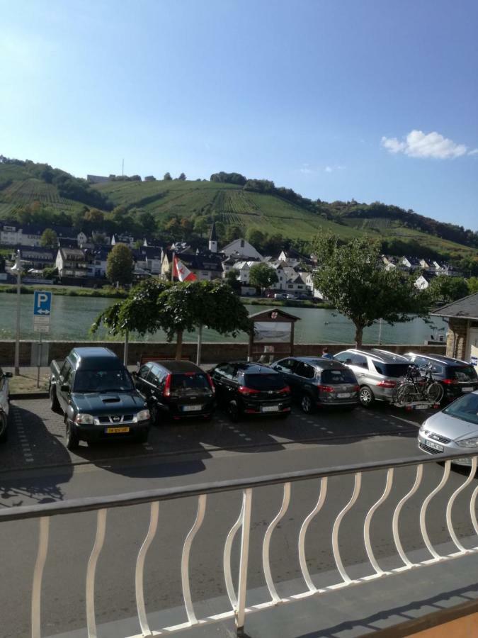 Mosel View Old Town Apartments Zell Exterior foto